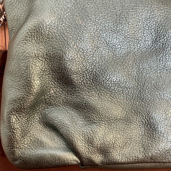 NTW Elie Tahari Emory Handbag Metal Chain - Picture 3 of 5